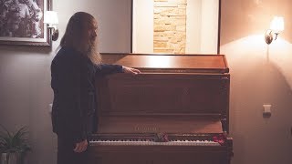 Beautiful Piano Music Street pianist Kyrylo Kostyukovsky are playing Video Музыка для души