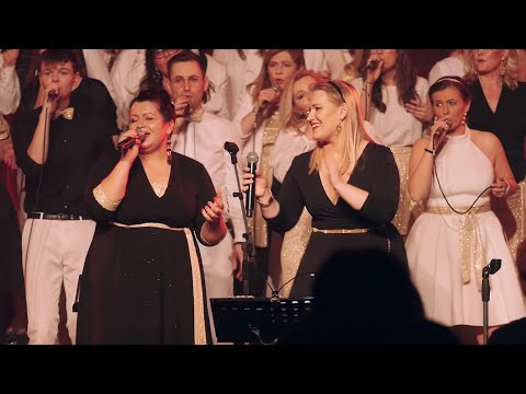 Sienna Gospel Choir - Joy to the World (org. Micah Stampley feat. Sheri Jones-Moffet)