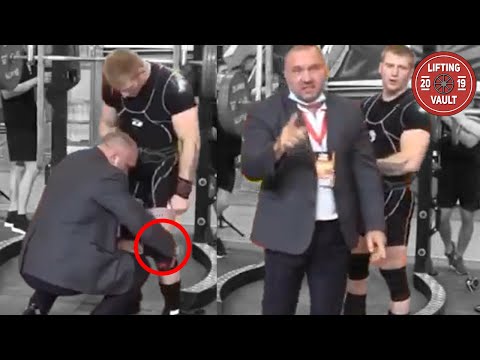 Lifter Gets Caught Wearing Wraps Under Knee Sleeves