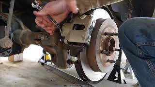 2001 Expedition Rear Brake Caliper Replacement