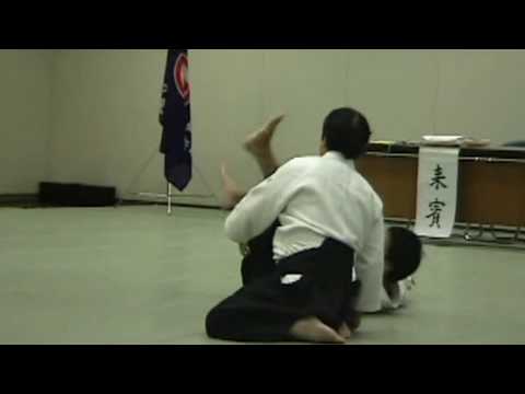 kazuo igarashi 7th dan  -aikido igarashi dojo demo-