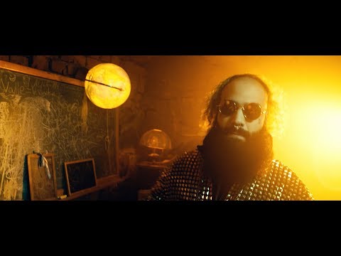 Habz - VÄRLDEN ÄR MIN ft. Ivory och Finess | Prod. Albin Myers | [Officiell Musikvideo]