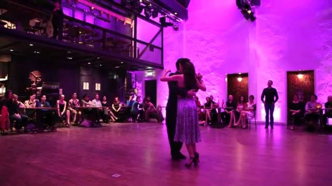 Alejandro Berón & Verónica Vázquez  1 02/04/2015