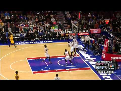 Nerlens Noel stoppa Shawn Marion! - 76ers vs Cavaliers - 05/01/2015