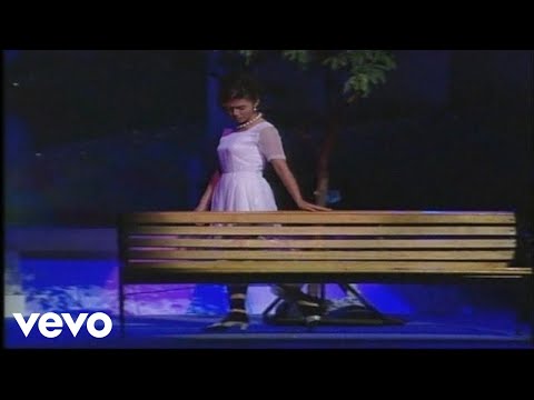 Vivian Lai - 黎瑞恩 -《雨季不再來》MV