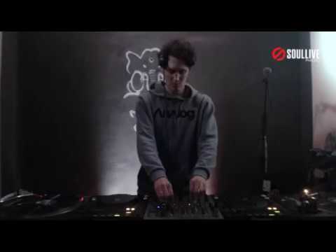 Deep Peace Radioshow - Quazee (soullivefm.com)