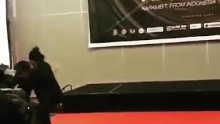 Download lagu Kang yayan vs iko uwais mp3 Download lagu Kang yayan vs iko uwais mp3