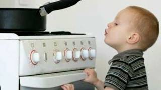 Prevención en casa: medidas prácticas para cuidar a los niños
