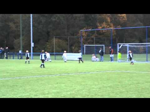 Victoria F4 tegen FC Breukelen F2