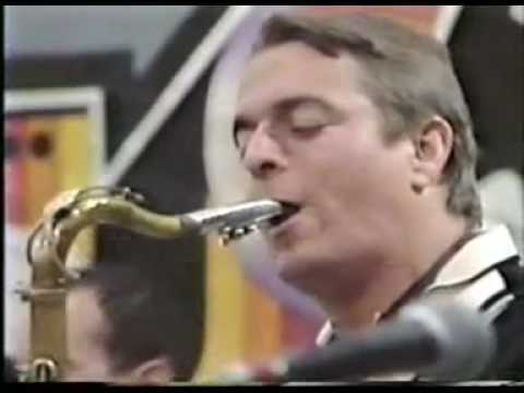 Oingo Boingo Violent Love live