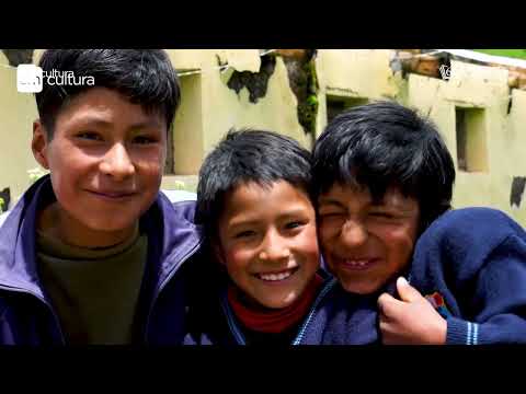🎶 Docente de Huancavelica gana Premio Crisol | Talento que transforma escuelas 📚