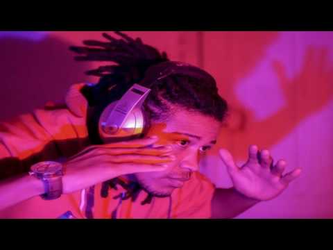 TANN FAYA - Akoholahim Bohitra (audio)