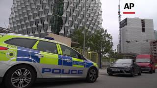 Controlled explosion nr. London's new US embassy