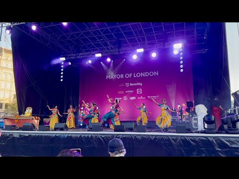 Creative Crew dazzles Trafalgar Square Diwali 2025