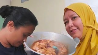 COOKING CHICKEN AND RICE, MY BESTIE'S STYLE, WHILE SHARING HER CATERING BUSINESS EXPERIENCES