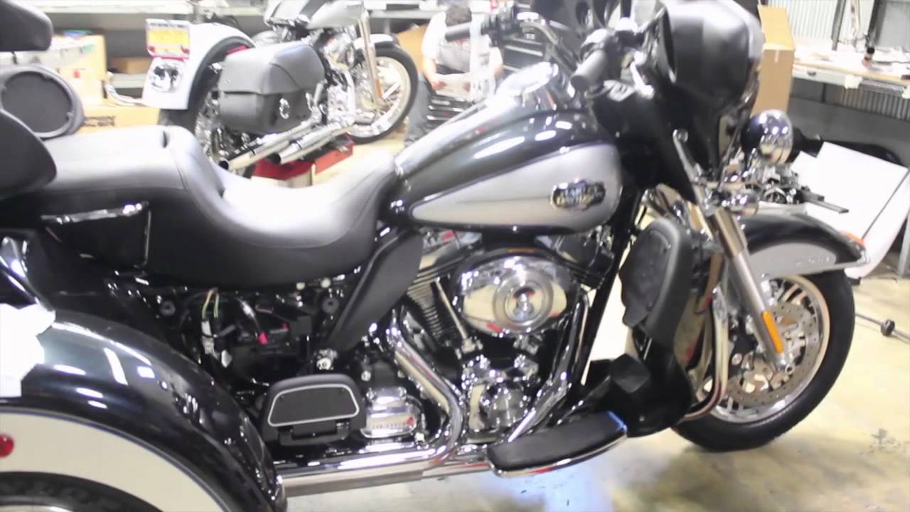 2013 Harley-Davidson Tri Glide Ultra Classic - First Look at Harley-Davidson's 2013 Trike