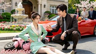 Download lagu Girl crashes CEO's luxury car; instead, becomes his maid and makes CEO fall in love! mp3