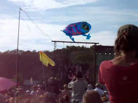 ACL 2011 - Ray LaMontagne & Secret Sisters "Mama Tried"