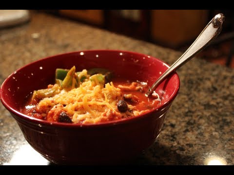 Easy Muscle Building Meal:  Healthy Ground Turkey Chili