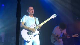 Jett Rebel *Pineapple Morning* Gebouw-T @ Bergen Op Zoom 12-10-17
