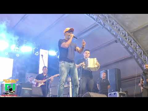 Caminaré - Wilfran Castillo en la Gloria Cesar