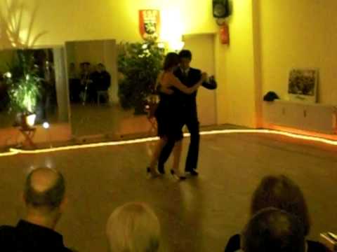  Dante Sanchez  and  Angelica Avalos  are  dancing  to  the  milonga  "  La Cicatriz  "
