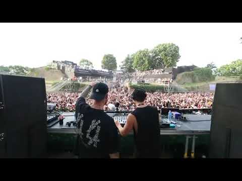 Kobosil & Dax J playing "NIGHTMARE" by Sebastian Groth, Ben Dust, Markus Weigelt @ Exit Festival