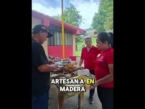 el comisionado de la alcaldía del Municipio Campo Elias para adultos mayor German Rodríguez