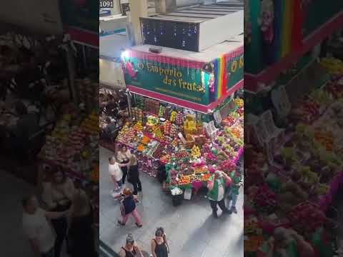 Fui conhecer o Mercadão de São Paulo um verdadeiro formigueiro de gente! #MercadãoSP #SãoPaulo