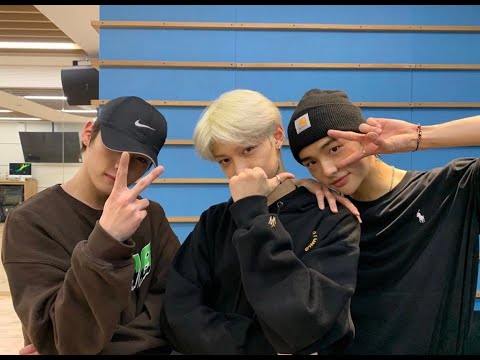 Stray Kids Dance Racha (LeeKnow, Hyunjin, Felix) Dance Compilation - SKZ LIFE