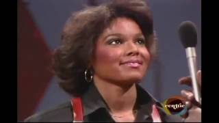 Janet Jackson - "Young Love" (Soul Train - Ao vivo - 1982)
