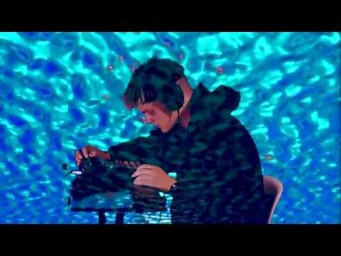 ESPRIT 空想: whispers + summer night (Live @ Home)