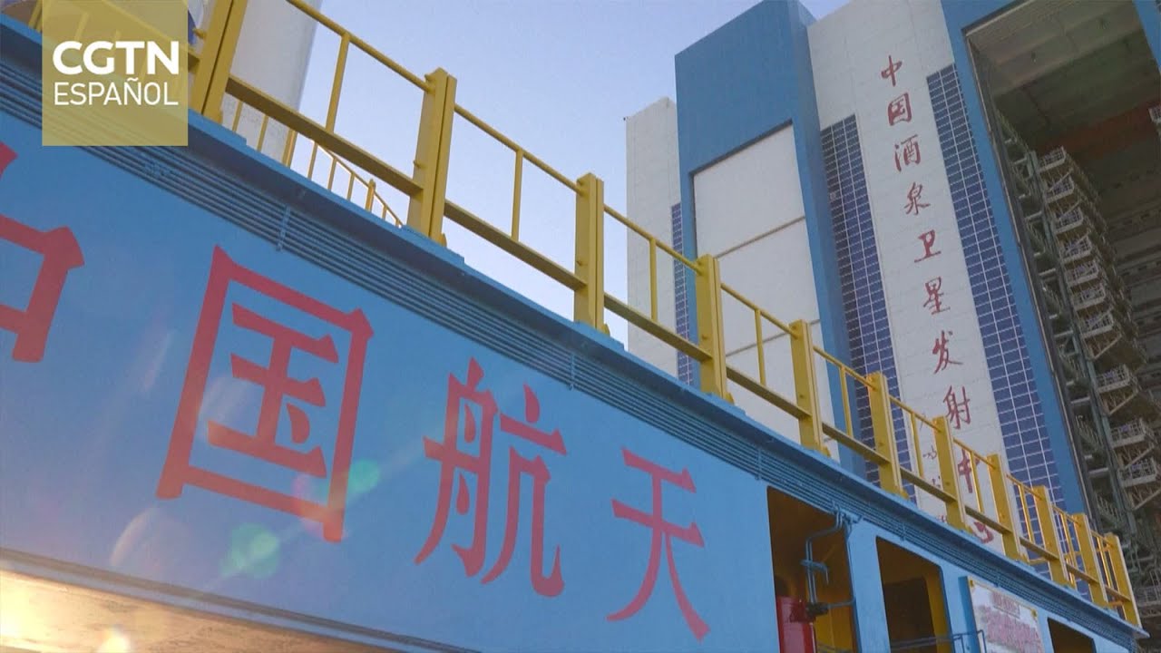 Controladores de Shenzhou-20 activan plan de contingencia tras aplazamiento del regreso