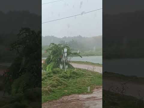 muita chuva na cidade de inajá Pernambuco, hoje é segunda 22-04-2024