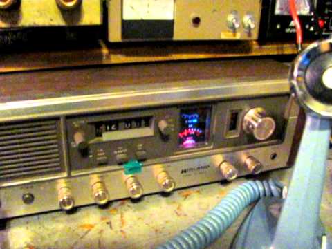 Vintage CB Radio Midland 13-898 B  Crazy Bob, in NJ,  shooting skip (DX) to1415 in France