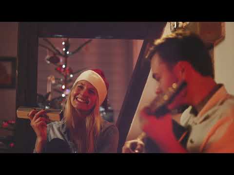 Julian Pfoertner- All the Little Lights feat. Julia Feller (Christmas Version)