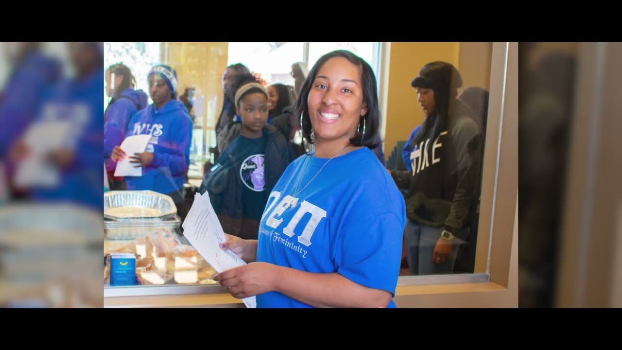 Feeding Families in Need This Holiday Season