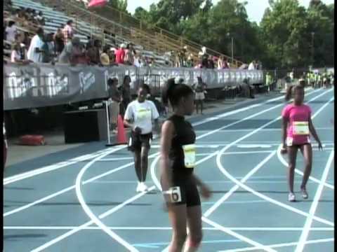 Girls 100m Elementary Prelim Heat 4 - New Balance Nationals 2011
