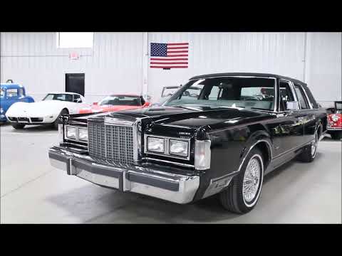 1985 Lincoln Town Car (CC-977242) for sale in Kentwood, Michigan
