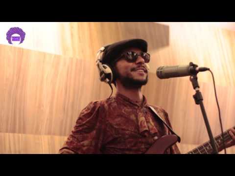 Pompeu e os Magnatas - O Jardineiro (Live Session)