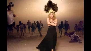 Shakira La La La (Spanish Version) ft Carlinhos Brown