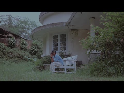 Lucky Lelapary - BALADA RINDU (MV)