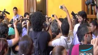 preview picture of video 'Gael García en el festival Internacional de Cartagena de Indias 52, exclusivo en GiiaaTv.'