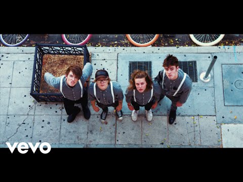 Hippo Campus - boyish (Official Music Video)