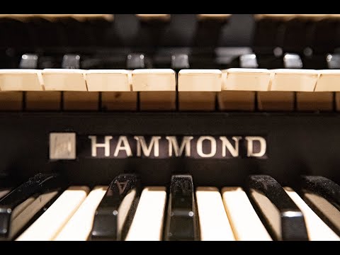 Time is Tight. Live on my Hammond T 402 with Leslie 760 and Rhythm II. Mike's Vintage Keys.