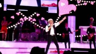 Rod Stewart  &quot;(YOUR LOVE KEEPS LIFTING ME) HIGHER AND HIGHER&quot; - Berlin 2010