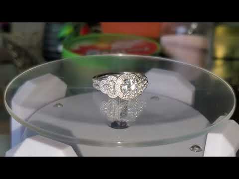 2.03 CTW diamond wedding Ring. 18k gold 7.10 gram 1.02 carat center. Certified