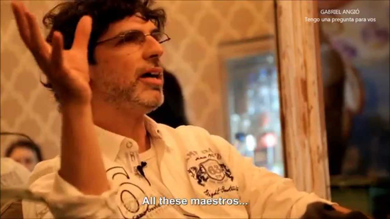 GABRIEL ANGIÓ Tengo una pregunta para vos (por Pepa Palazón) with ENGLISH subtitles.