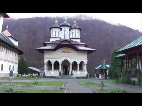 Manastirea Lainici - Toaca si clopote