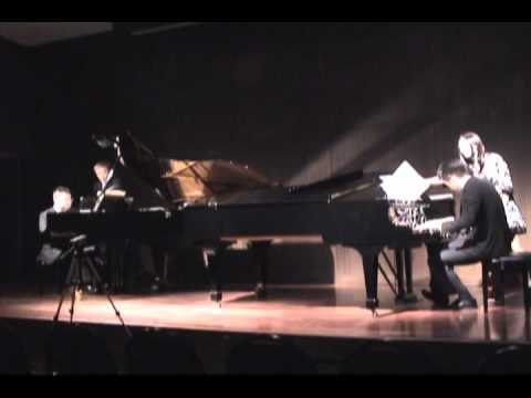 2台ピアノ　バティック　Roland Batik 